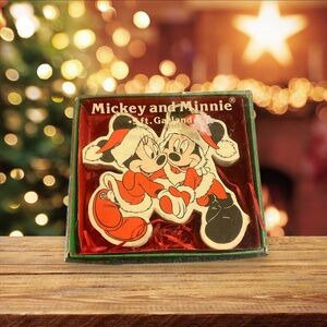 Vintage New Old Stock Mickey and Minnie 9 ft. Garland